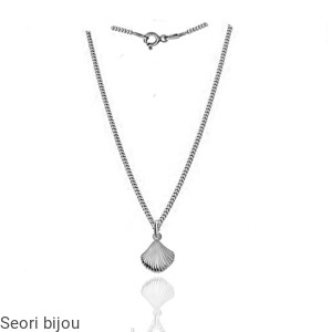 Rodowany naszyjnik z muszelką