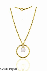 Pozłacany srebrny naszyjnik koło z perłą Swarovski Elements
