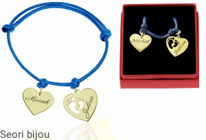 Pozłacana srebrna bransoletka 2 serca i stópki z grawerem