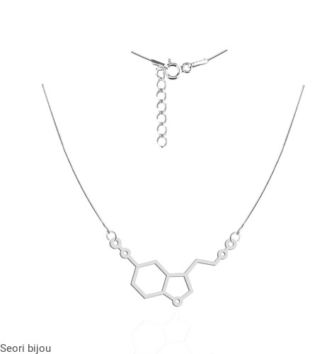 serotonina_naszyjnik.jpg