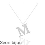 Naszyjnik z literką M